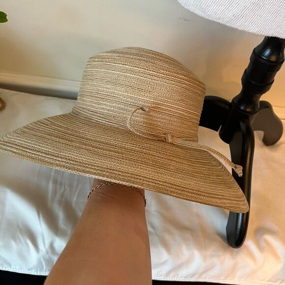 Sloggers Tan hat women size medium 22.5” - Picture 8 of 9